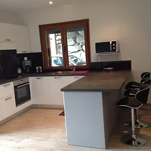 Individuel Tres Ensoleille Au Calme Vue Imprenable Appartement